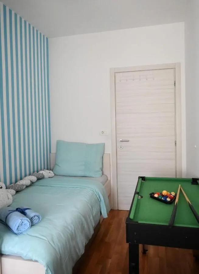 Apartment Petra Split 0*,